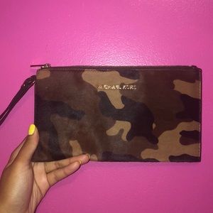 Camo Mk Wristlet